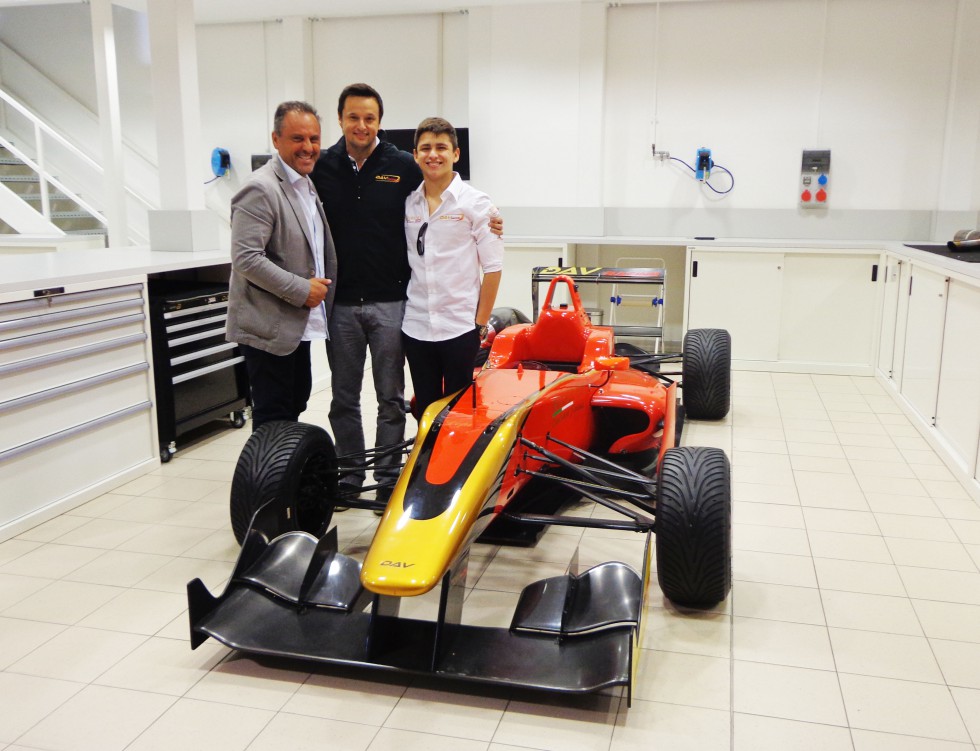 Fórmula 4 italiana é o destino do jovem Gustavo Bandeira