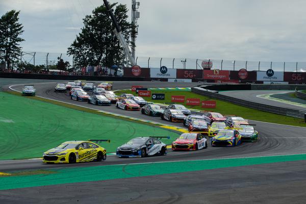 416865_1043359_12_stockcar2022_magnustorquato_interlagos_07_0065_web_
