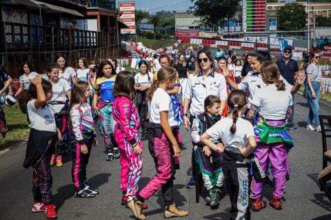 FIA Girls on Track Brasil abre inscrições para Seletiva de Kart 2024